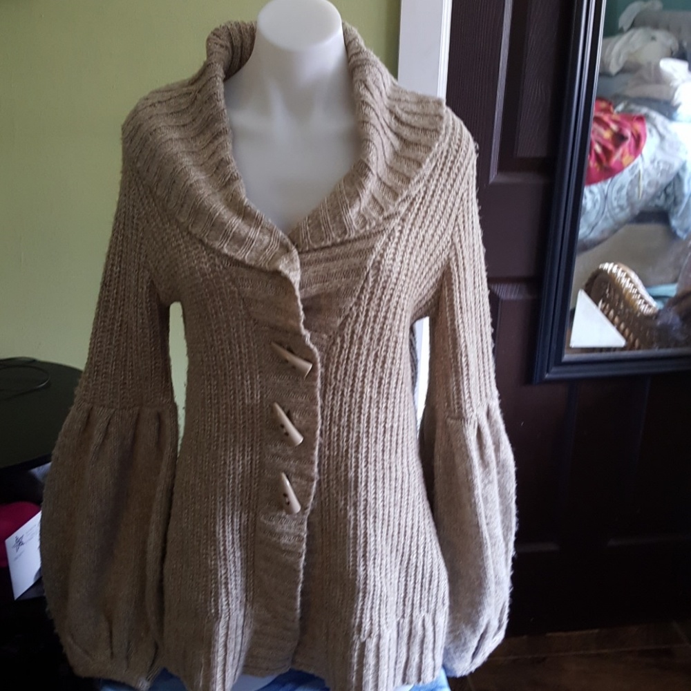 Flash sale, casual sweater !🎈